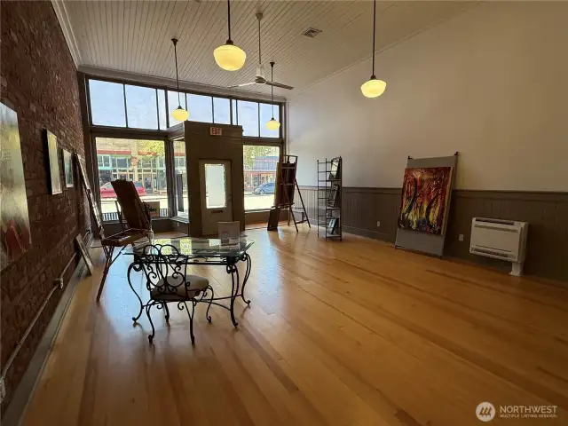 retail area