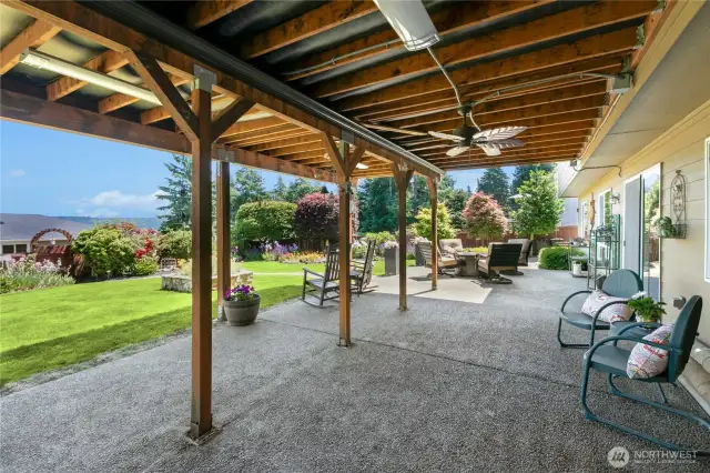 Multiple seating areas throughout the grounds invite relaxation, conversation, and memorable entertaining in your private sanctuary.