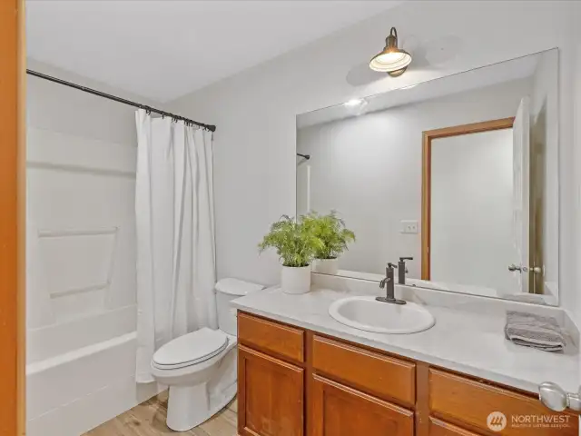 Full bathroom up