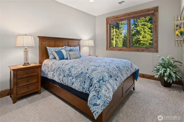 upstairs guest room 2