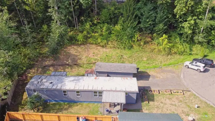 Aerial of lot and home on culdesac