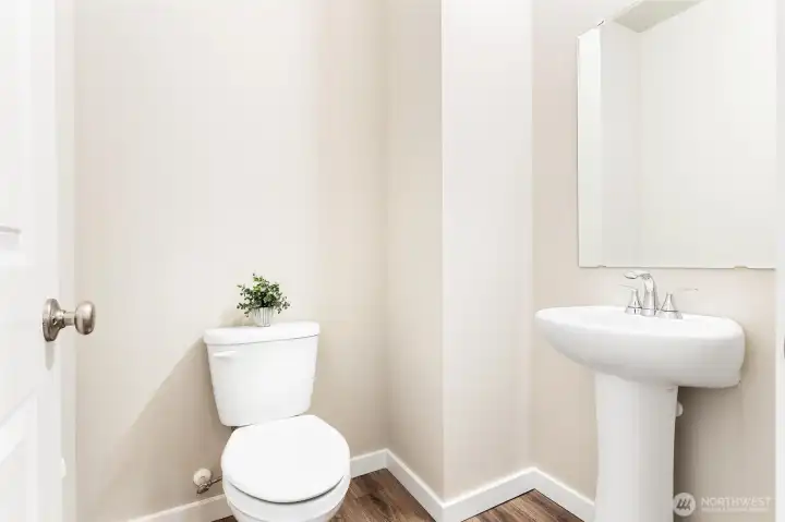 1/2 bath on the main