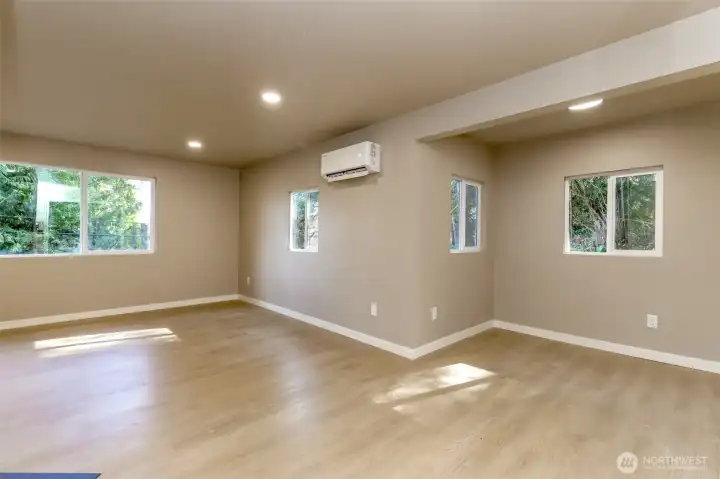 Breakfast nook/dining room with views of the bay