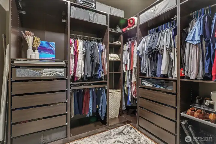 Look at this walk-in closet! We usually don't photograph these, but these custom organizers had to be seen!