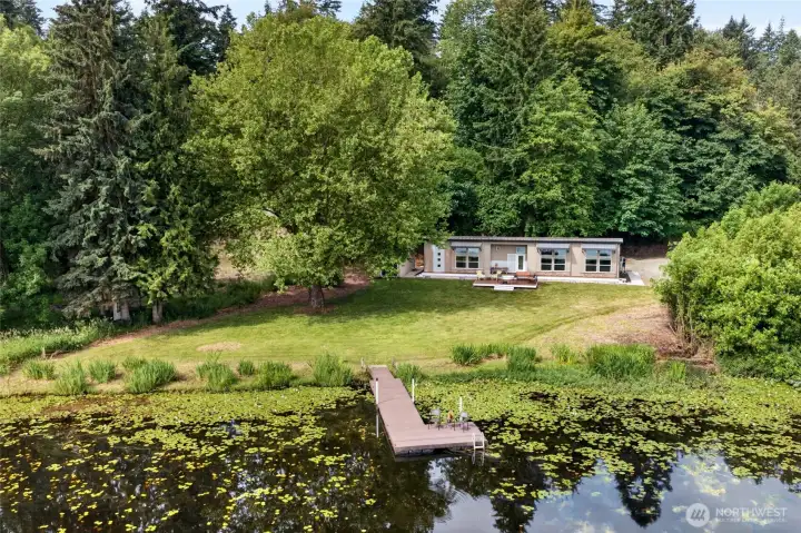 Beautiful Lake Front Retreat Beautiful Lake Front Retreat