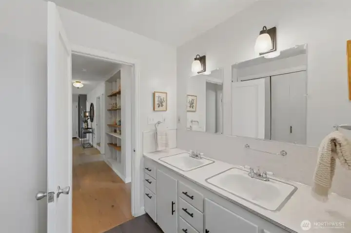 Double Vanity