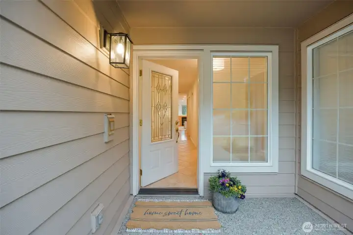 Welcome home! Welcome home!