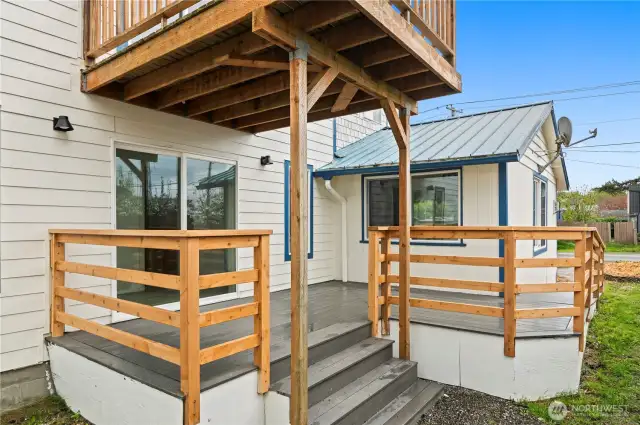 Side Deck