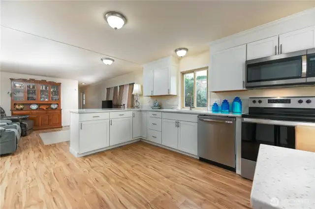Open floor plan~
