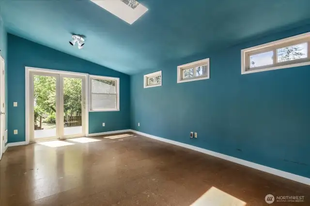 BONUS STUDIO