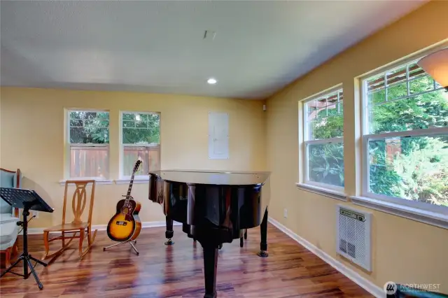 Bonus room~