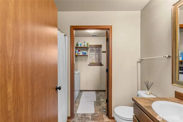 Full bath/ Laundry on Lower level