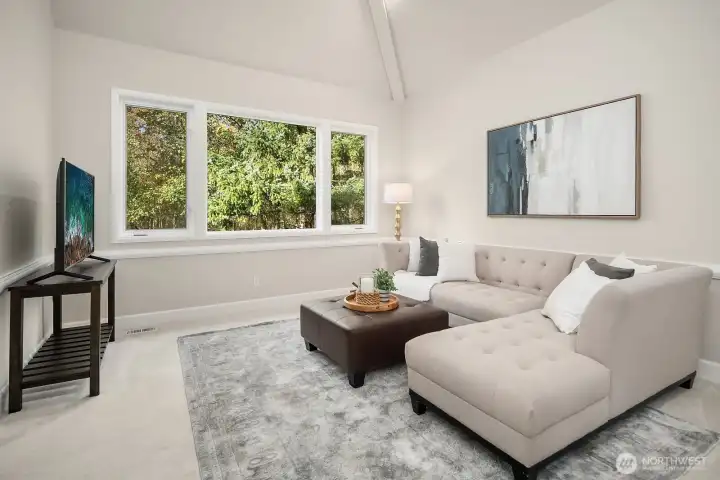 Main level bonus room