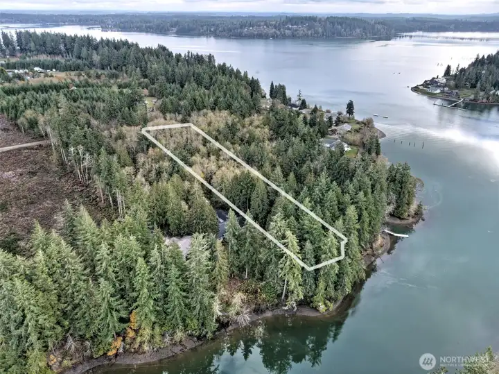 Mouth of Deer Harbor and Skookum Inlet and Totten Inlet - Great kayaking!!!