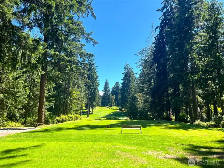 Walk to Riviera golf Course