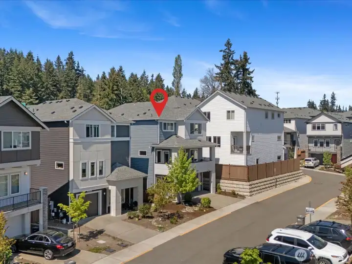 Corner home with easy access to guest parking
