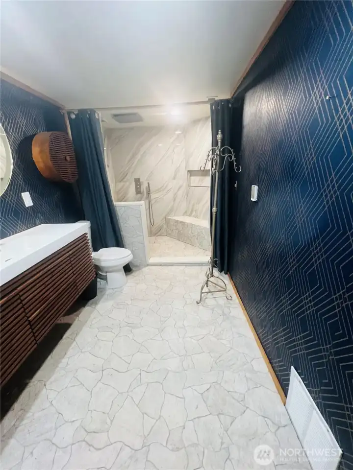 Lower Level Suite Bathroom