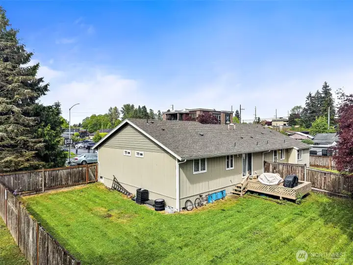 Both yards are fully fenced