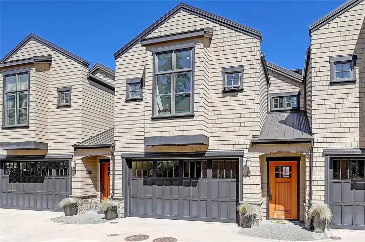 Welcome to carefree townhome living on Camano Island.