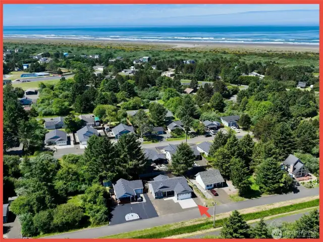 New Jewel Box Residence near beach at Ocean Shores, WA! This stunning home exudes impeccable design and upscale finish materials throughout.