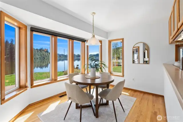 Lovely breakfast area looking out to the lake.