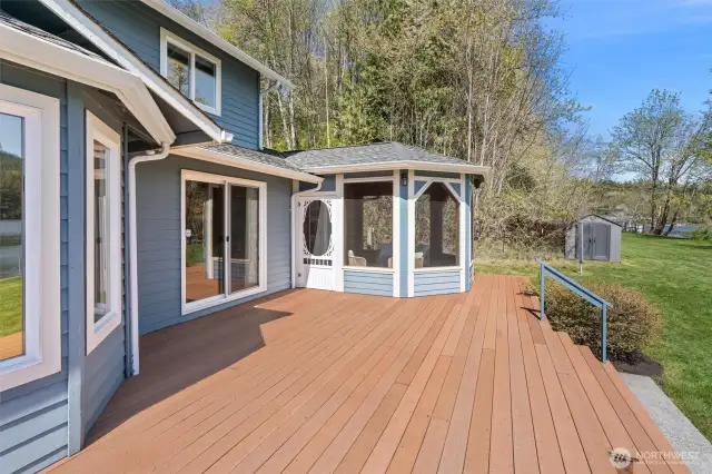 Huge trex deck off the back of the house.