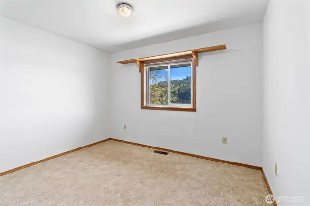 Bedroom #2 (looking at the lake).