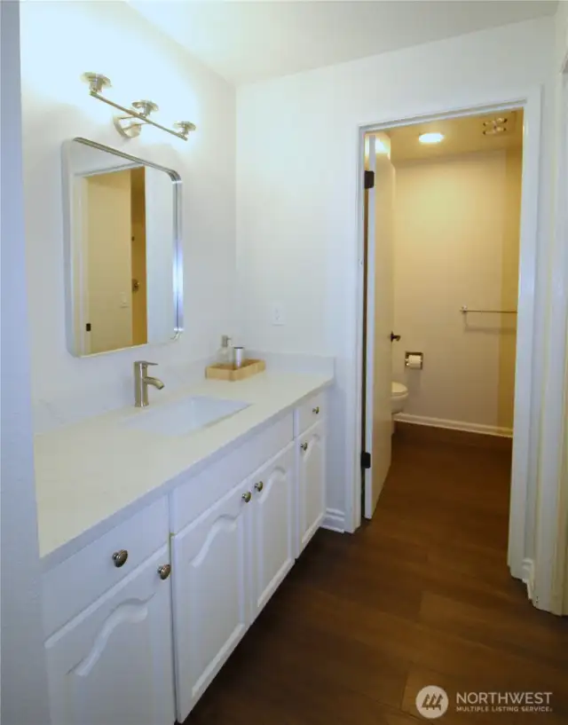 Primary Bedroom 3/4 bathroom