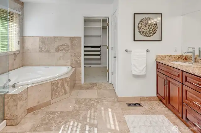 Primary bath