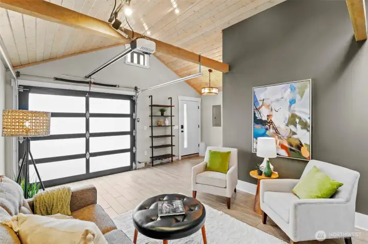 Living space or garage with shop area... you choose! Automatic garage door is operational.