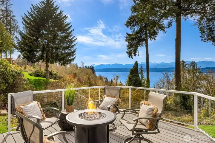 HUGE private view deck.