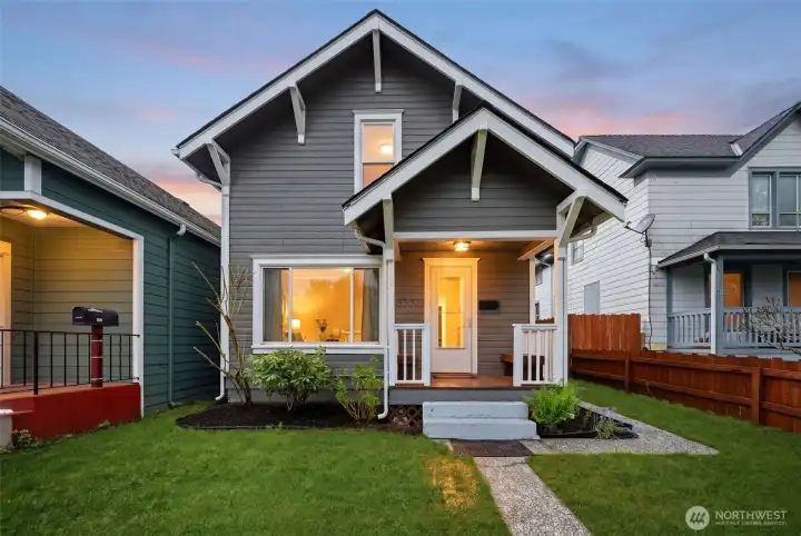 Welcome home to the beautiful Port Gardner community