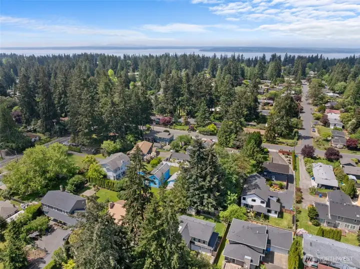 Proximity to Richmond Beach Salt Water Park