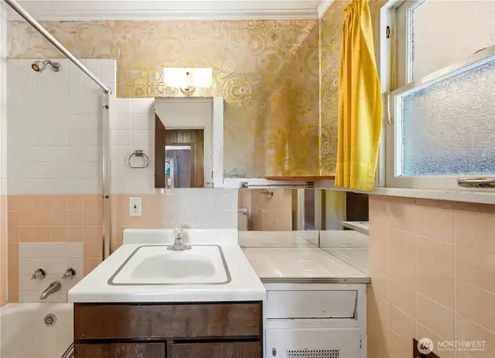 2nd full bathroom.