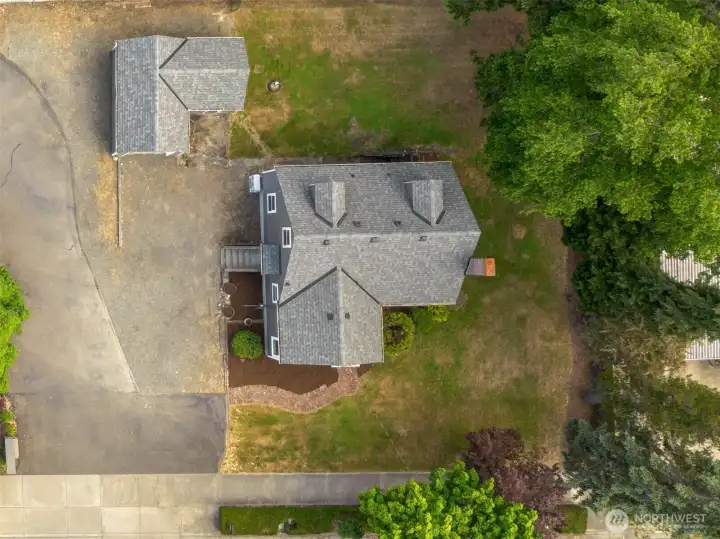 With an 8,460 sq ft lot, you’ll find room to grow, create, or reimagine the space to fit your needs. The detached garage provides valuable storage, and the ample off-street parking is ideal for households, tenants, or business visitors.