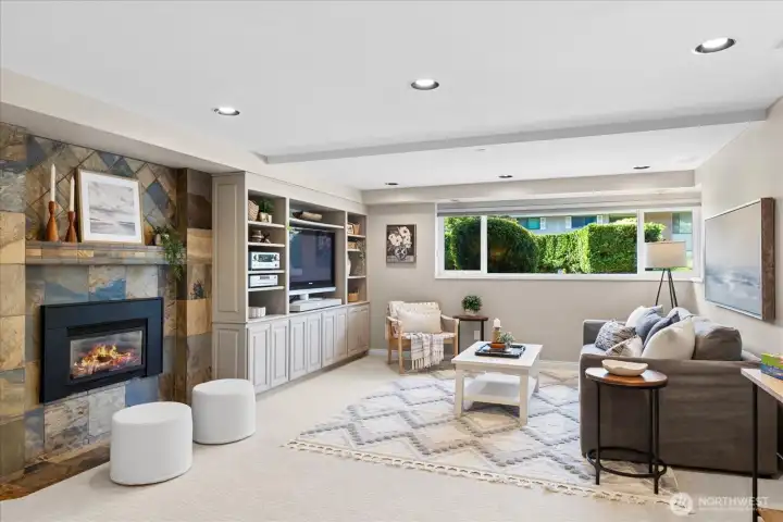 Huge rec room on lower level
