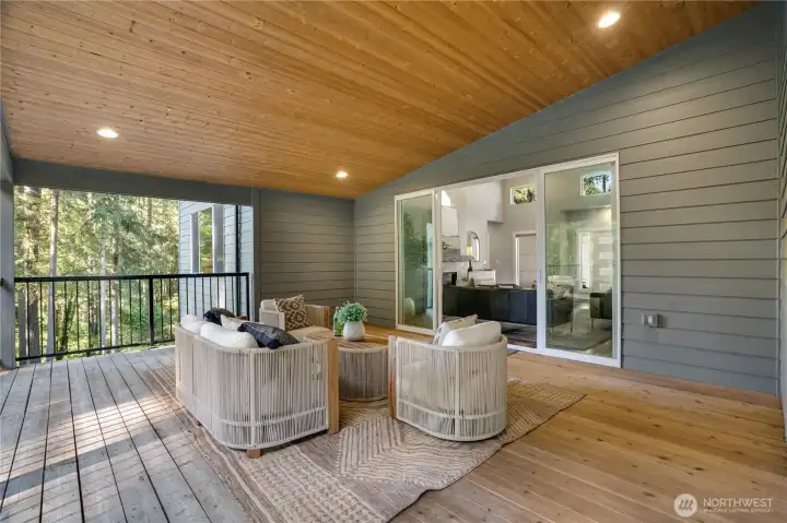 352 sq ft covered outdoor living space