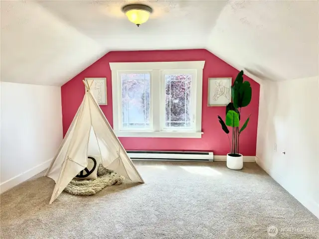 Room 2 upstairs