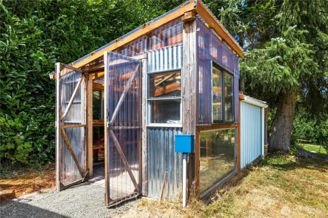 Green house and gardens and room for any hobbies.