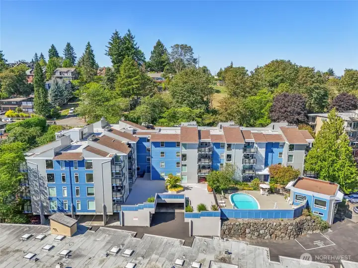 Magnolia Ridge Condominiums