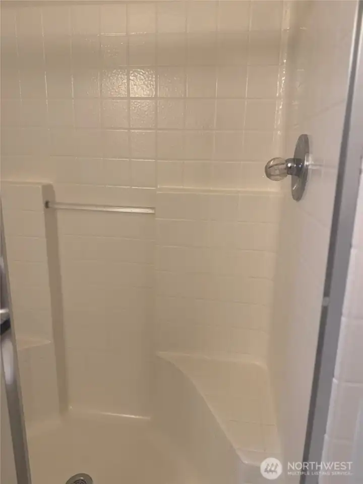 Primary shower