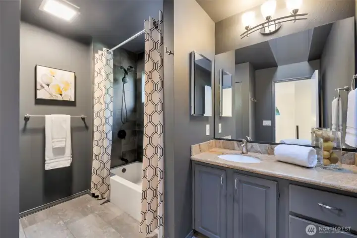 Upper level full bath