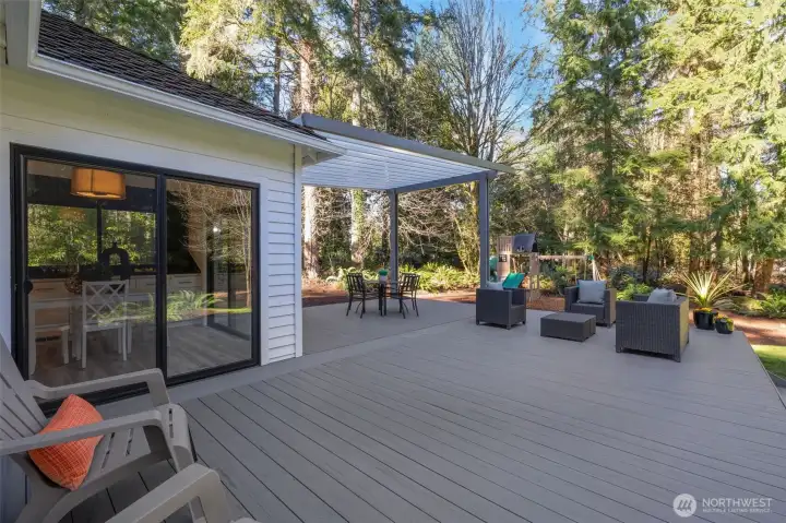 Entertainment size Timbertech deck