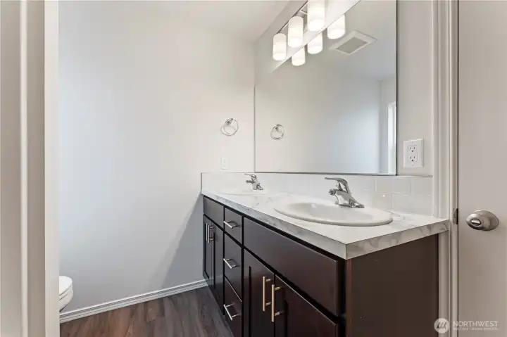 All images may vary. Photos are from previously built home. Photos may include upgrades/furnishings not included in base price.