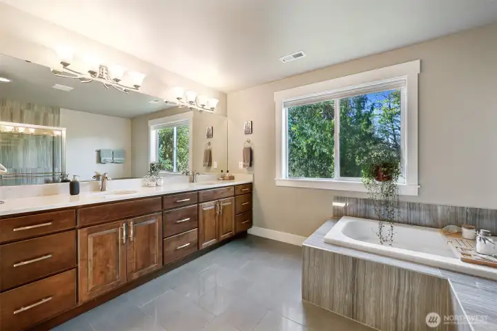 Primary bath