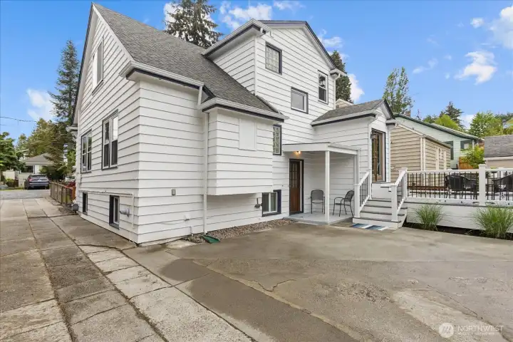 View of back of home