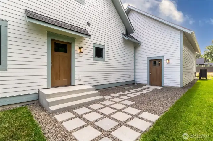 Patio access near kitchen, makes for easy BBQing in the warmer months. Patio access near kitchen, makes for easy BBQing in the warmer months.