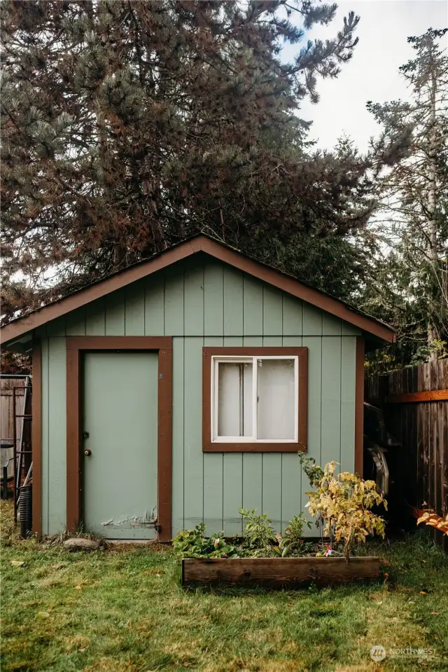 Storage shed