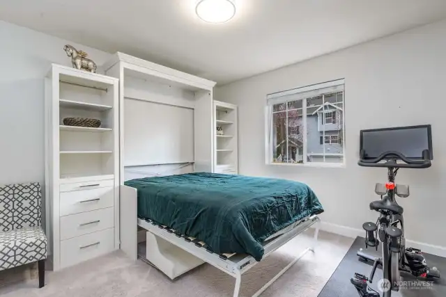 4th bedroom with built-in Murphy bed