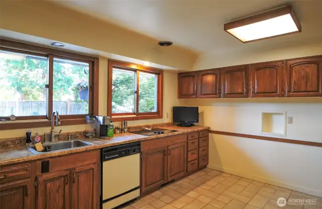KITCHEN WITH EATING AREA